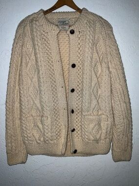 2002 Magee Donegal Collection Aran Handknit Wool Cardigen - Made In Ireland